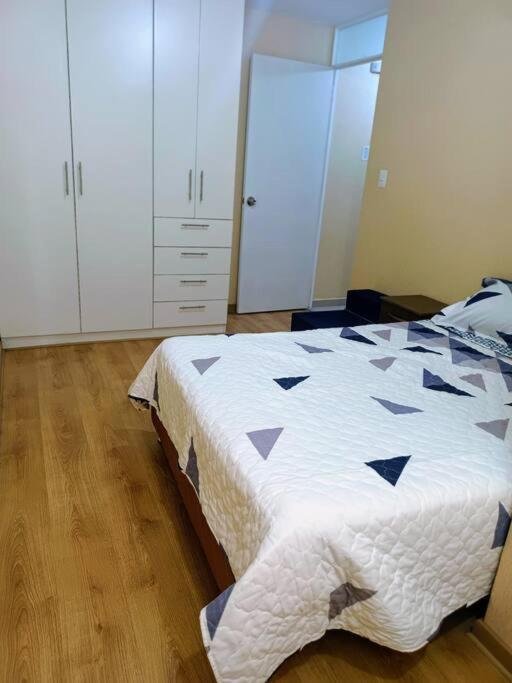 Departamento Comodo Y Calido Lima